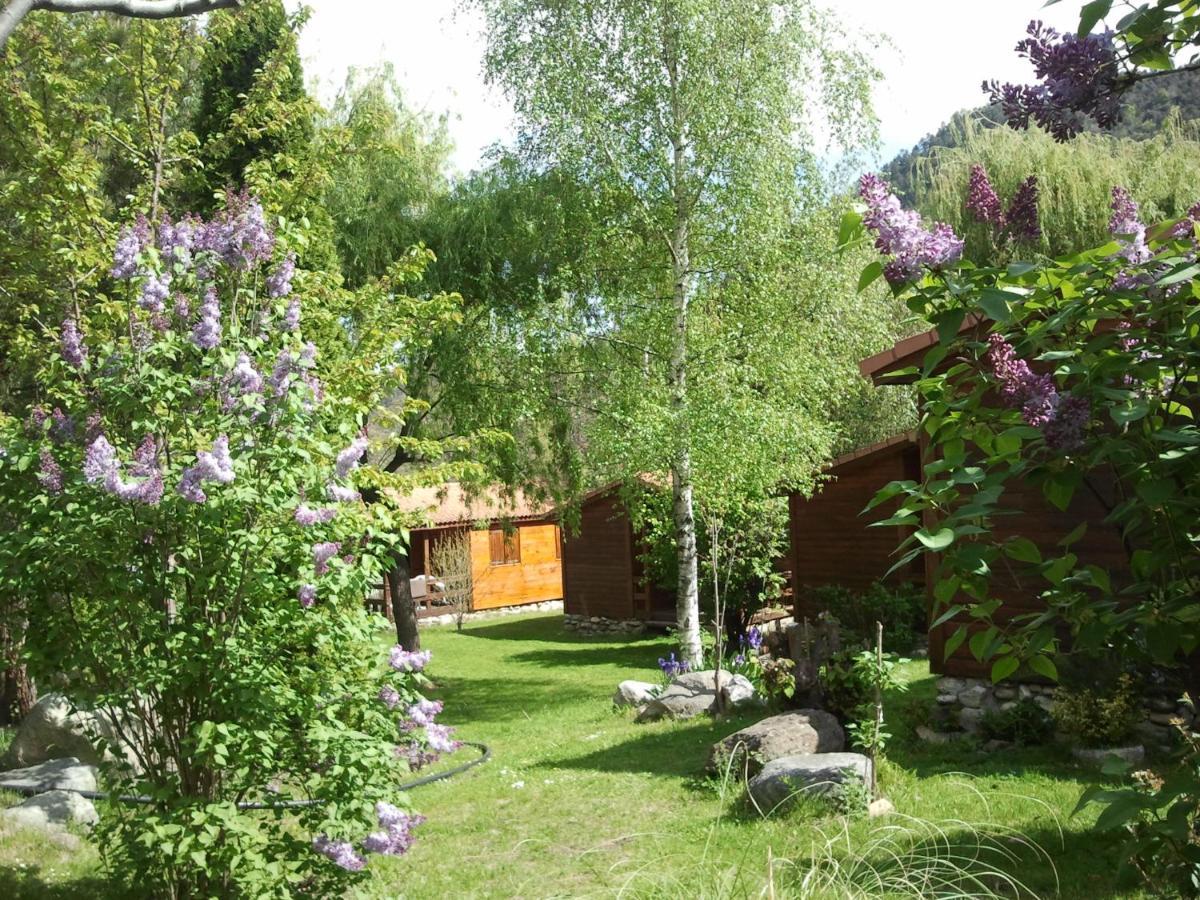 Les Chalets Quazemi A Casteil Bagian luar foto
